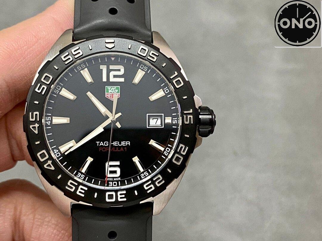 TAGheuer_10016_3.jpg